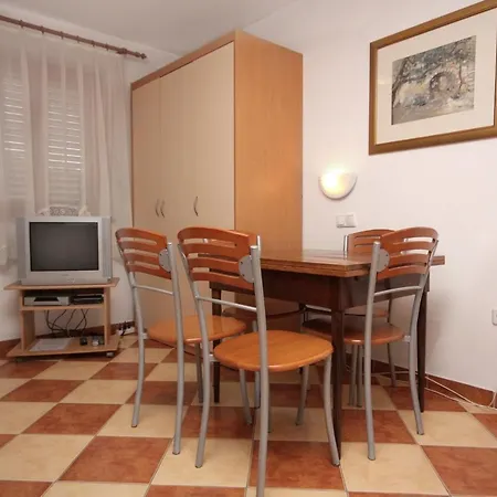 Apartment Apartments By The Sea Sukosan, Zadar - 5864 Sukosan